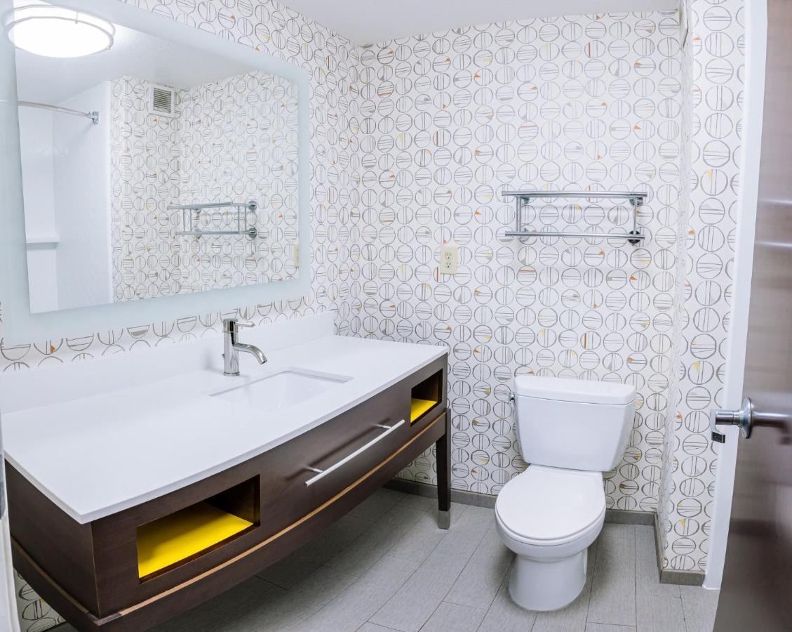 Holiday Inn Hotel & Suites Stockbridge-Atlanta I-75 By Ihg Zewnętrze zdjęcie