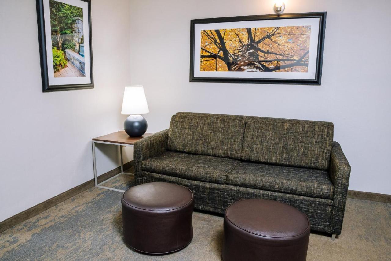 Holiday Inn Hotel & Suites Stockbridge-Atlanta I-75 By Ihg Zewnętrze zdjęcie