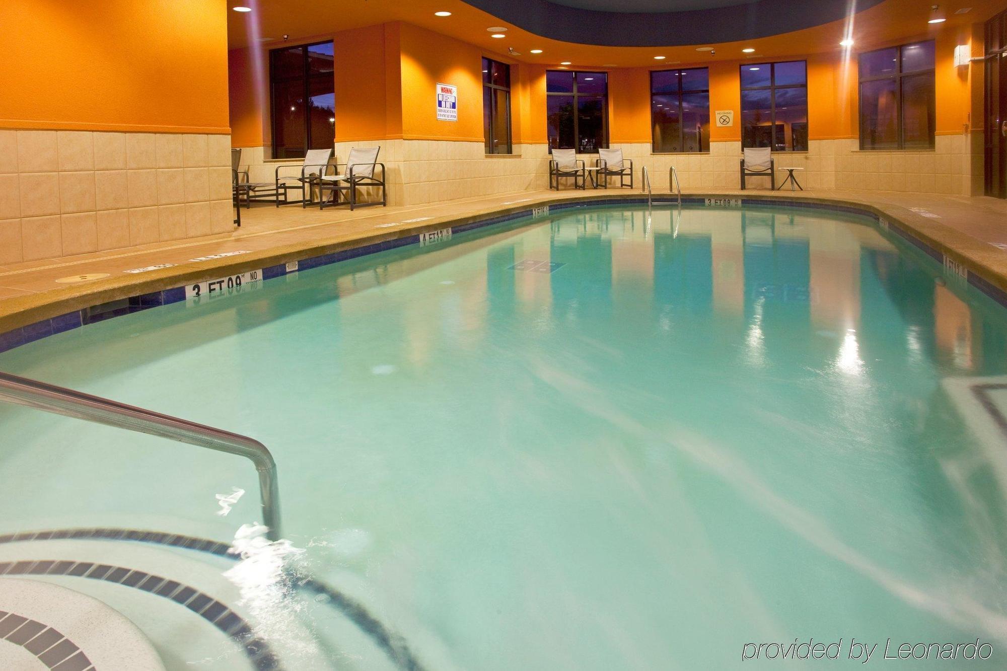 Holiday Inn Hotel & Suites Stockbridge-Atlanta I-75 By Ihg Zewnętrze zdjęcie